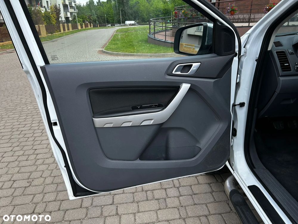 Ford Ranger - 25