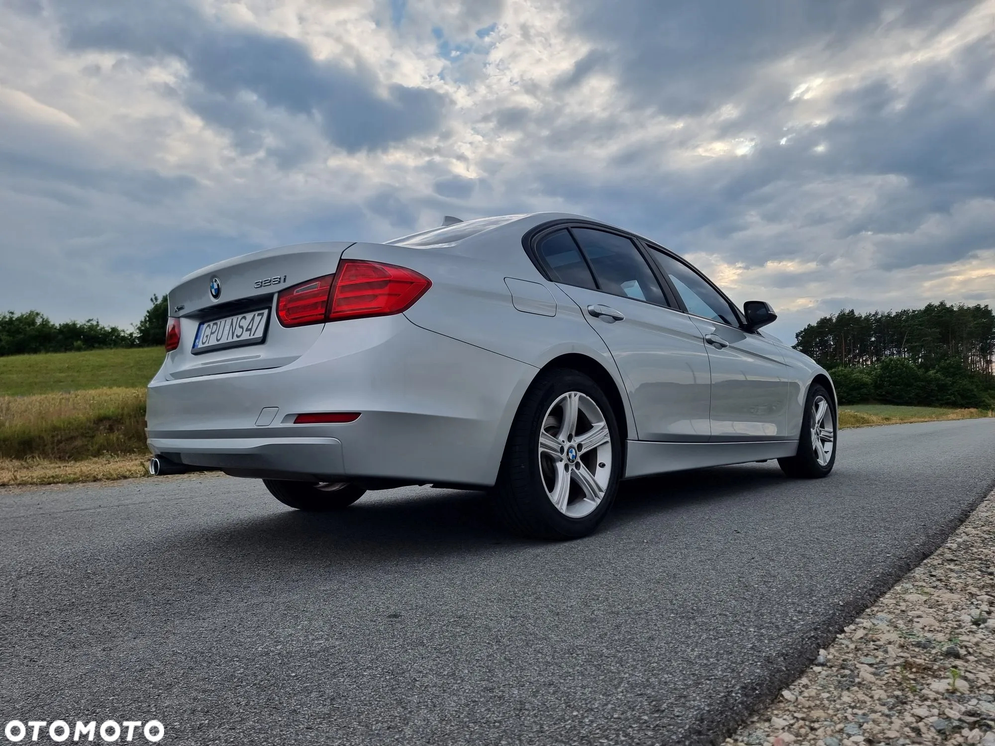 BMW Seria 3 328i xDrive - 13