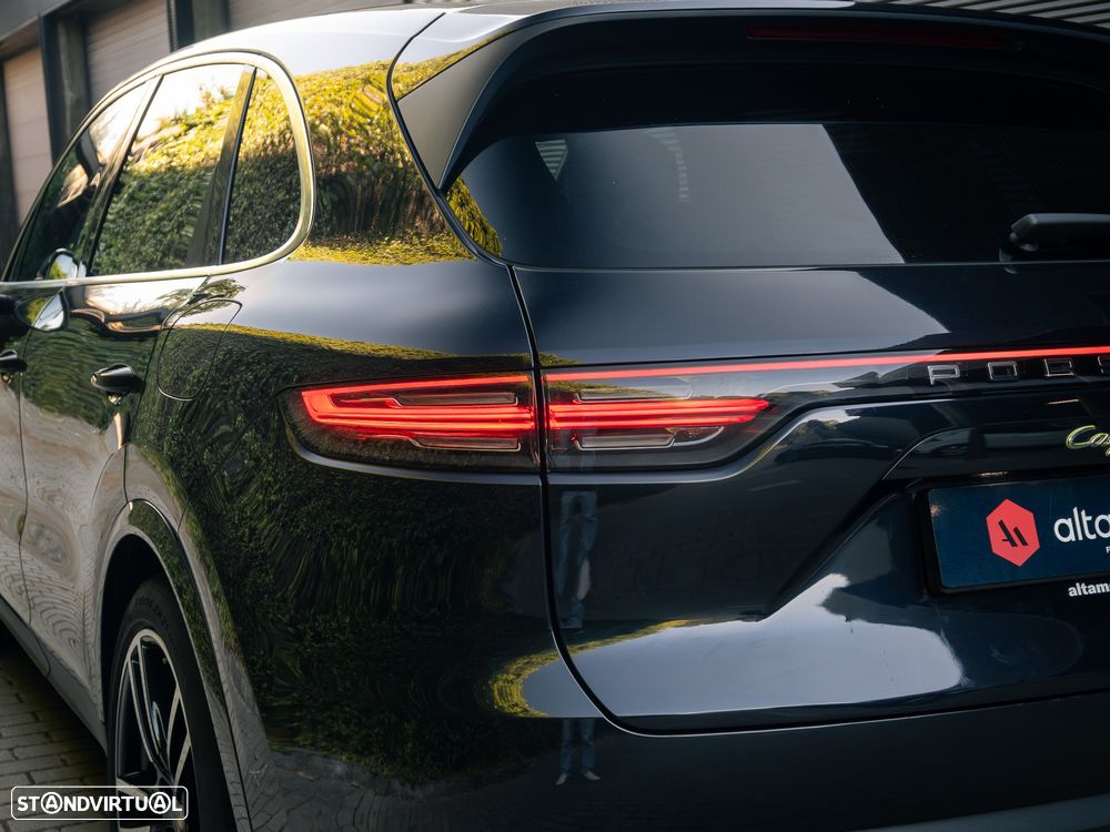 Porsche Cayenne S E-Hybrid - 15