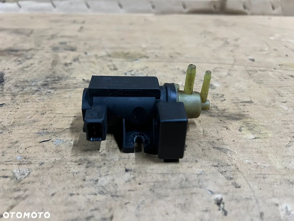 Zawór podciśnienia zaworek Opel Insignia A 2.0 CDTI 55573362 - 2