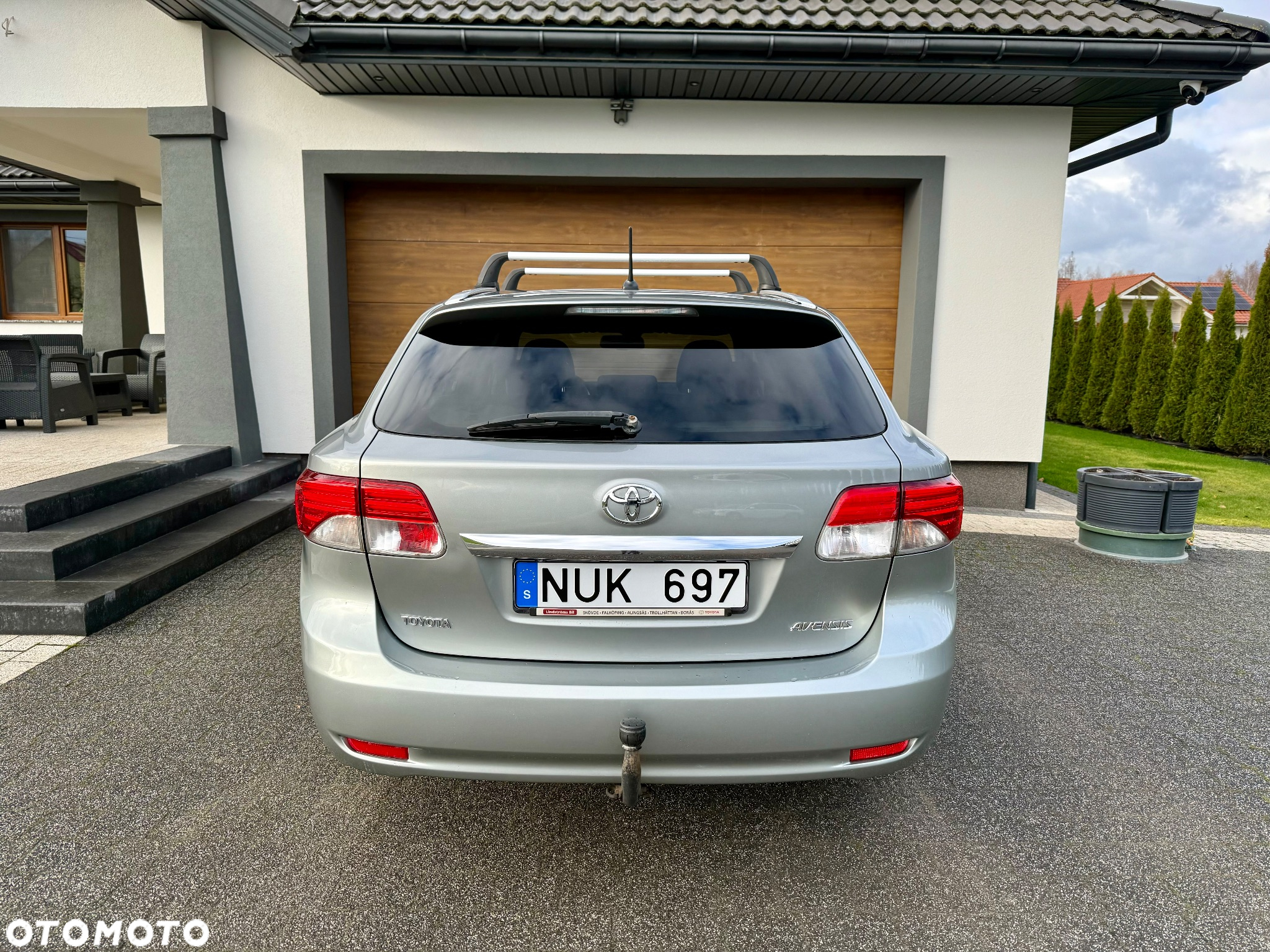 Toyota Avensis 2.0 Prestige - 11