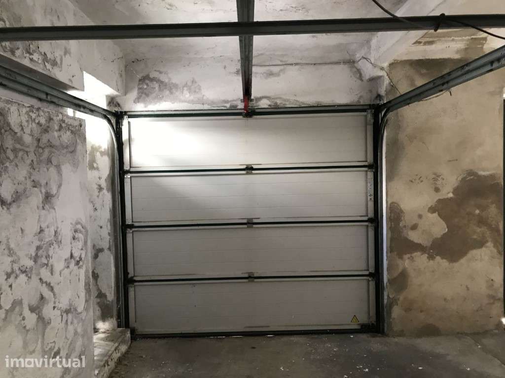 Moradia T7 com elevador - Grande imagem: 4/37