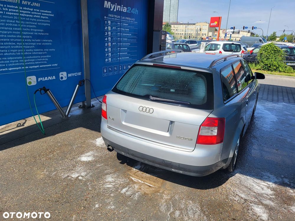 Audi A4 Avant 2.0 FSI - 3