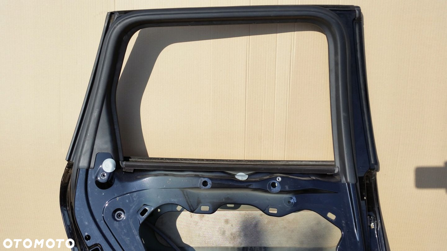 DRZWI LEWY TYŁ VW TOUAREG II CAYENNE II 7P 10-18 7P0833311 - 8