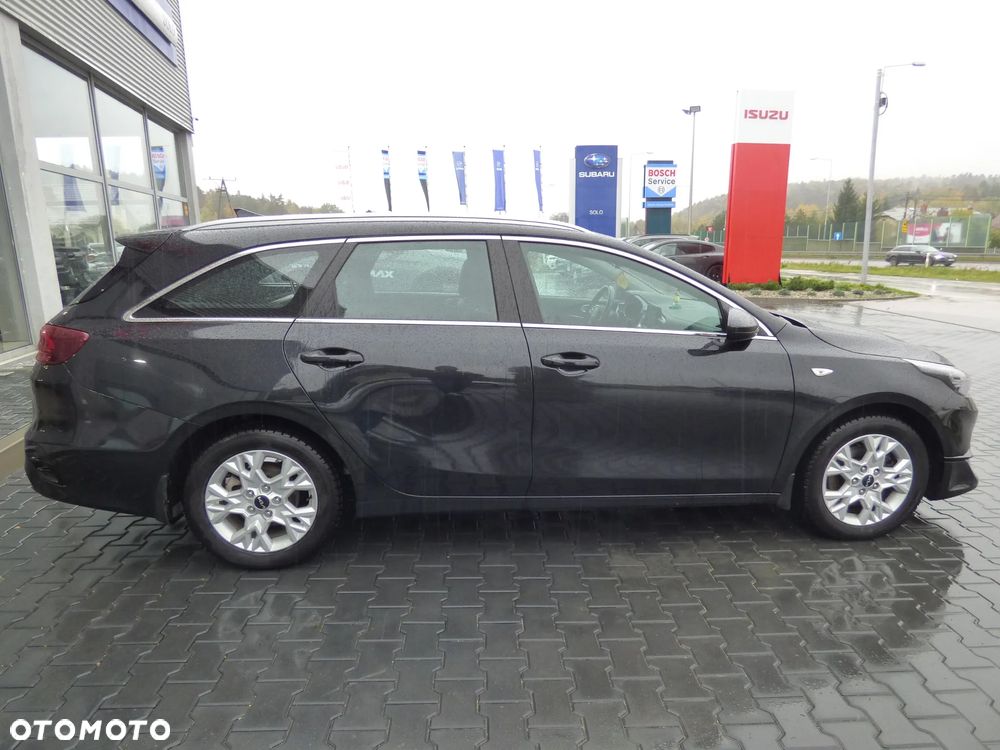 Kia Ceed - 7