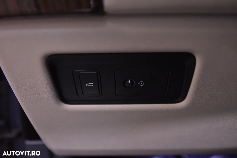 Land Rover Range Rover - 15