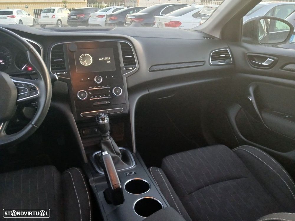 Renault Mégane 1.5 Blue dCi Limited - 14