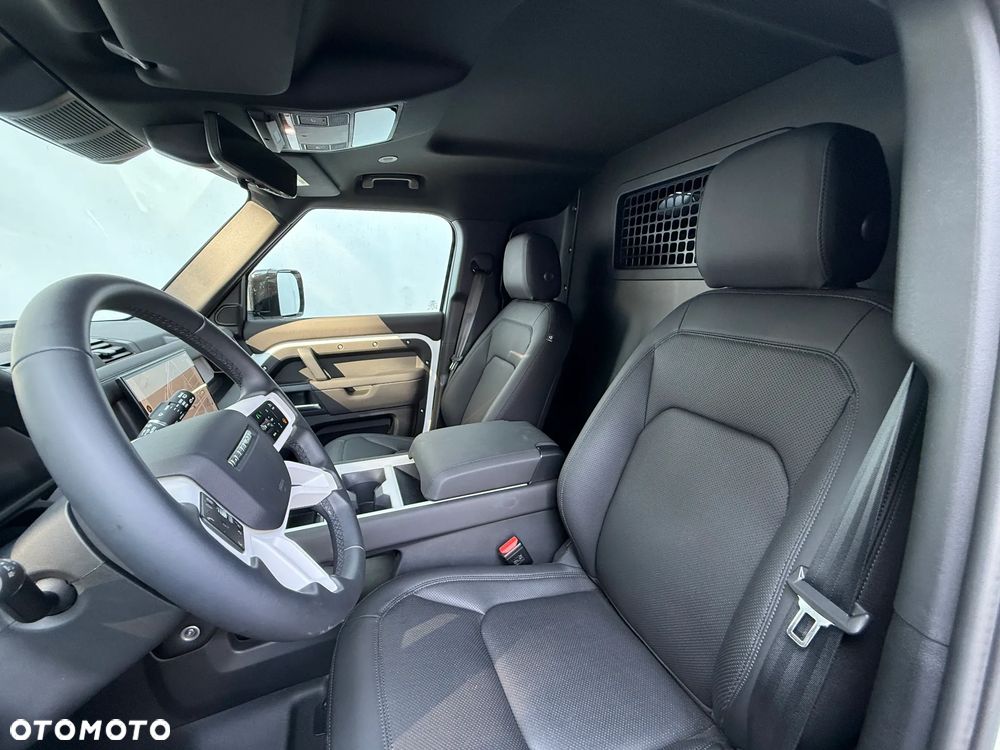 Land Rover Defender 3.0 D250 mHEV S - 13