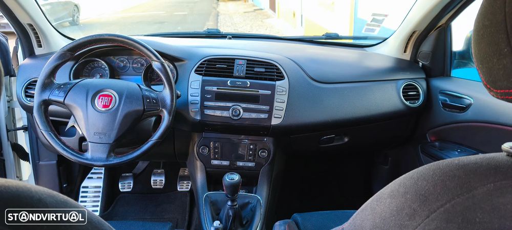 Fiat Bravo 1.6 M-Jet - 33