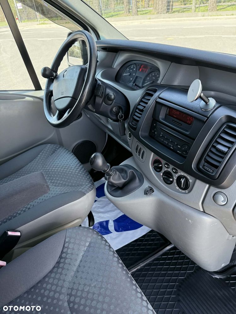 Renault Trafic L2H1 - 12