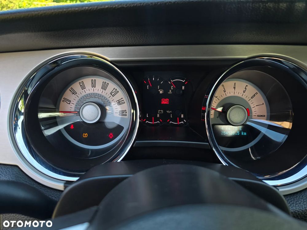 Ford Mustang 3.7 V6 Premium - 20