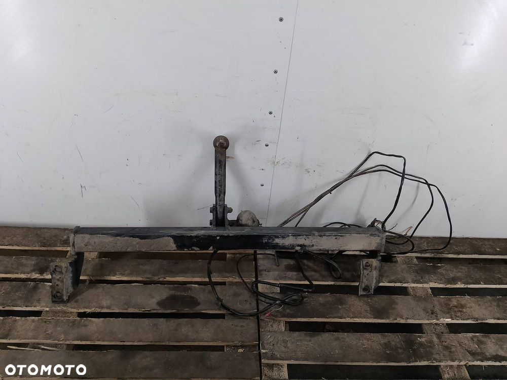 HAK HOLOWNICZY TOYOTA RAV4 II ( 00-06 ) - 1