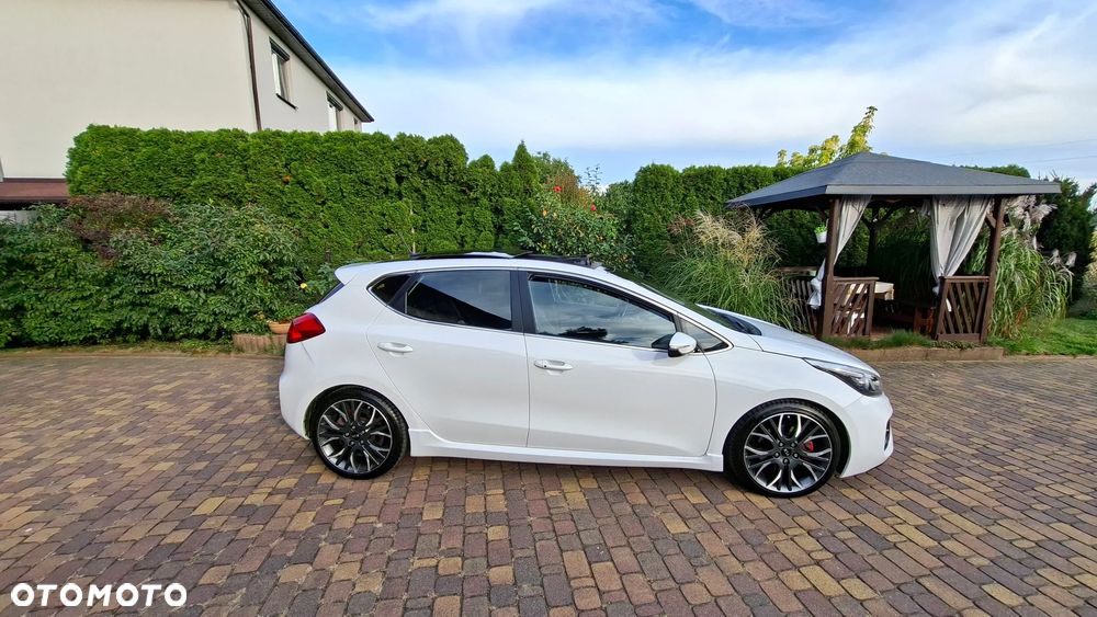 Kia Ceed 1.6 T-GDI GT-Track - 7