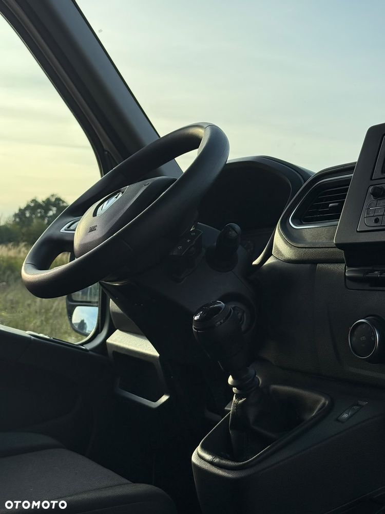 Renault Master III - 20