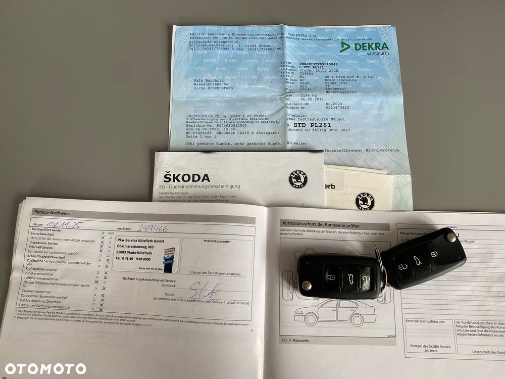 Skoda Superb 2.0 TDI DSG Exclusive - 39