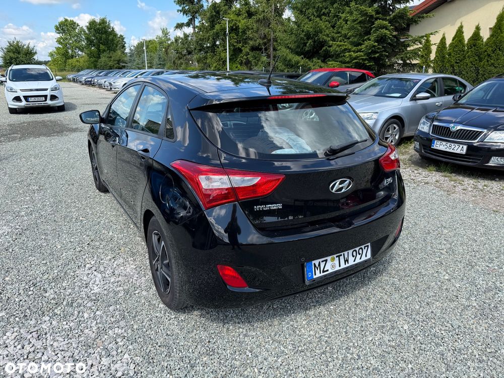 Hyundai i30 1.4 Classic - 15