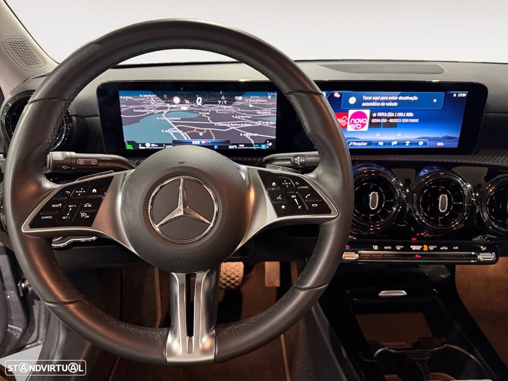 Mercedes-Benz A 200 - 10