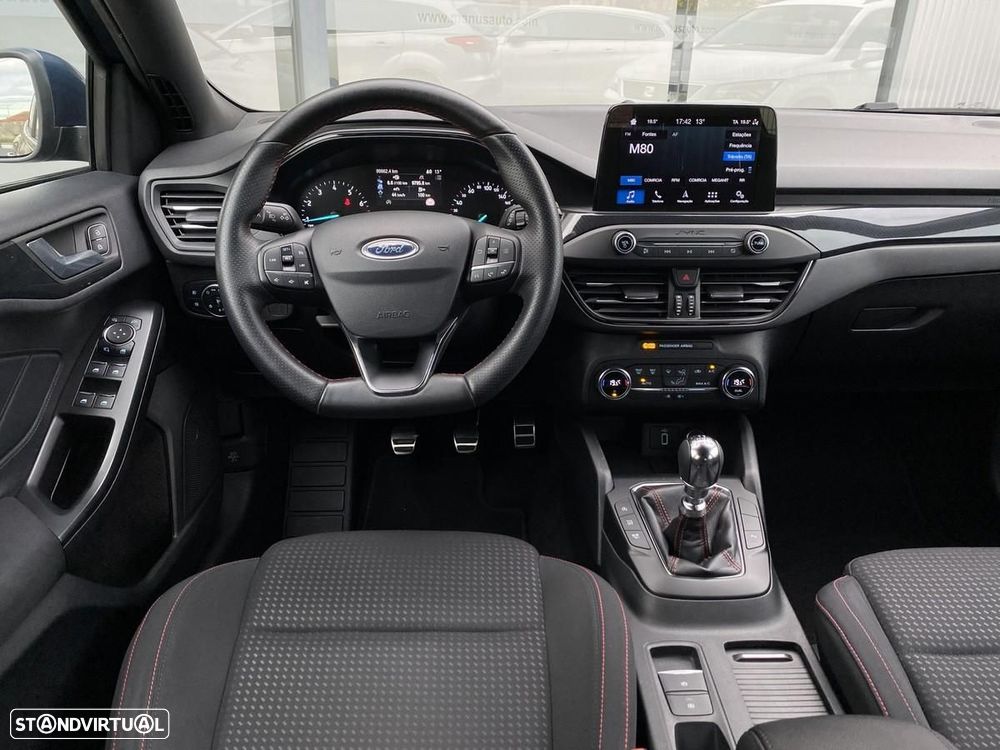 Ford Focus SW 1.0 EcoBoost ST-Line - 4