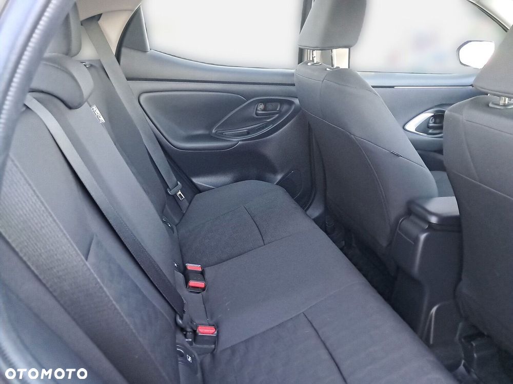 Toyota Yaris - 32