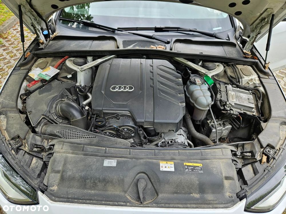Audi A4 Limousine - 16