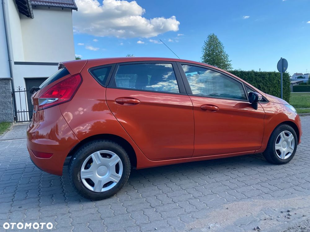 Ford Fiesta 1.25 Champions Edition - 9