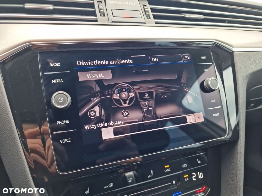 Volkswagen Passat - 39