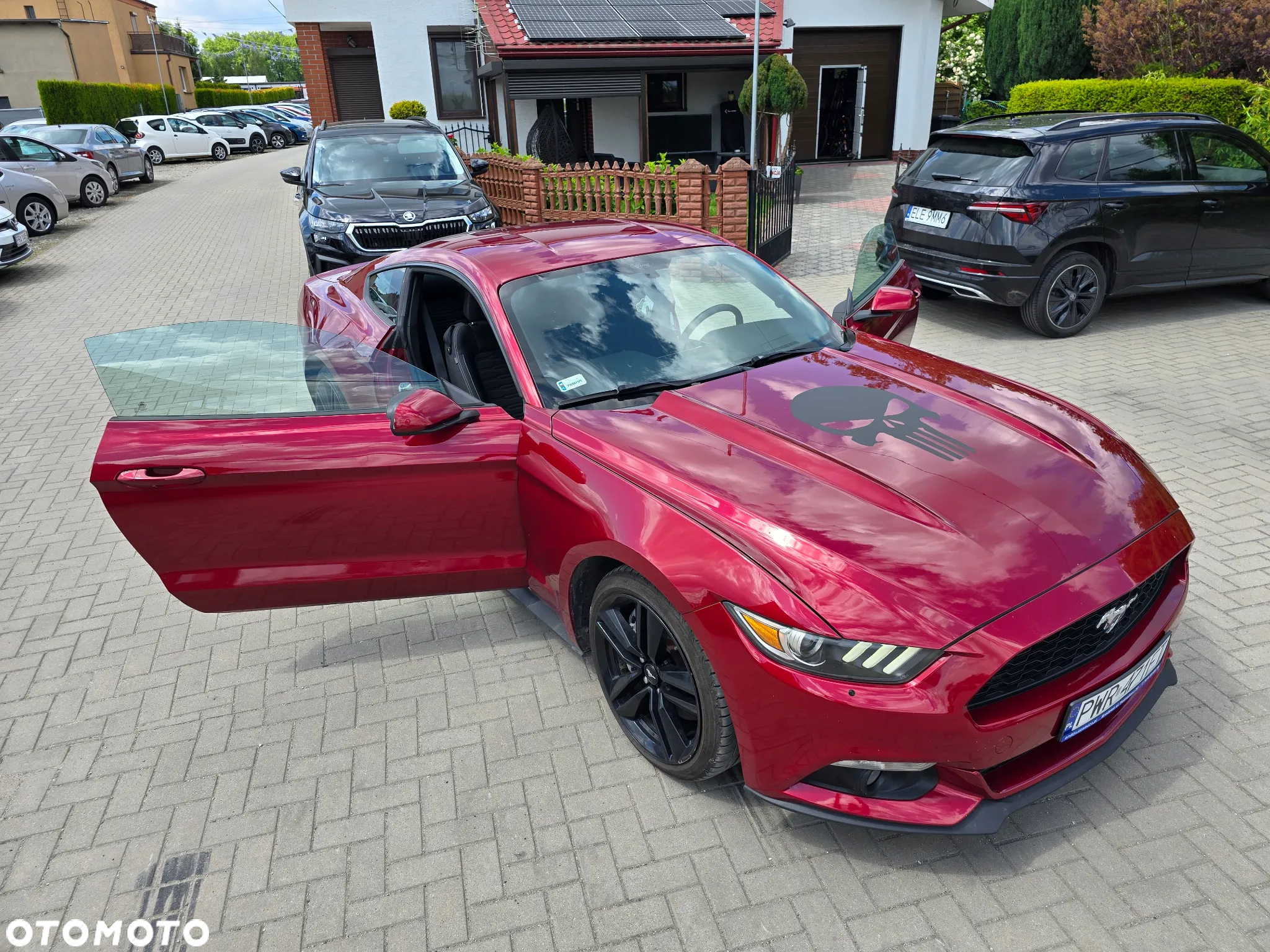 Ford Mustang - 32