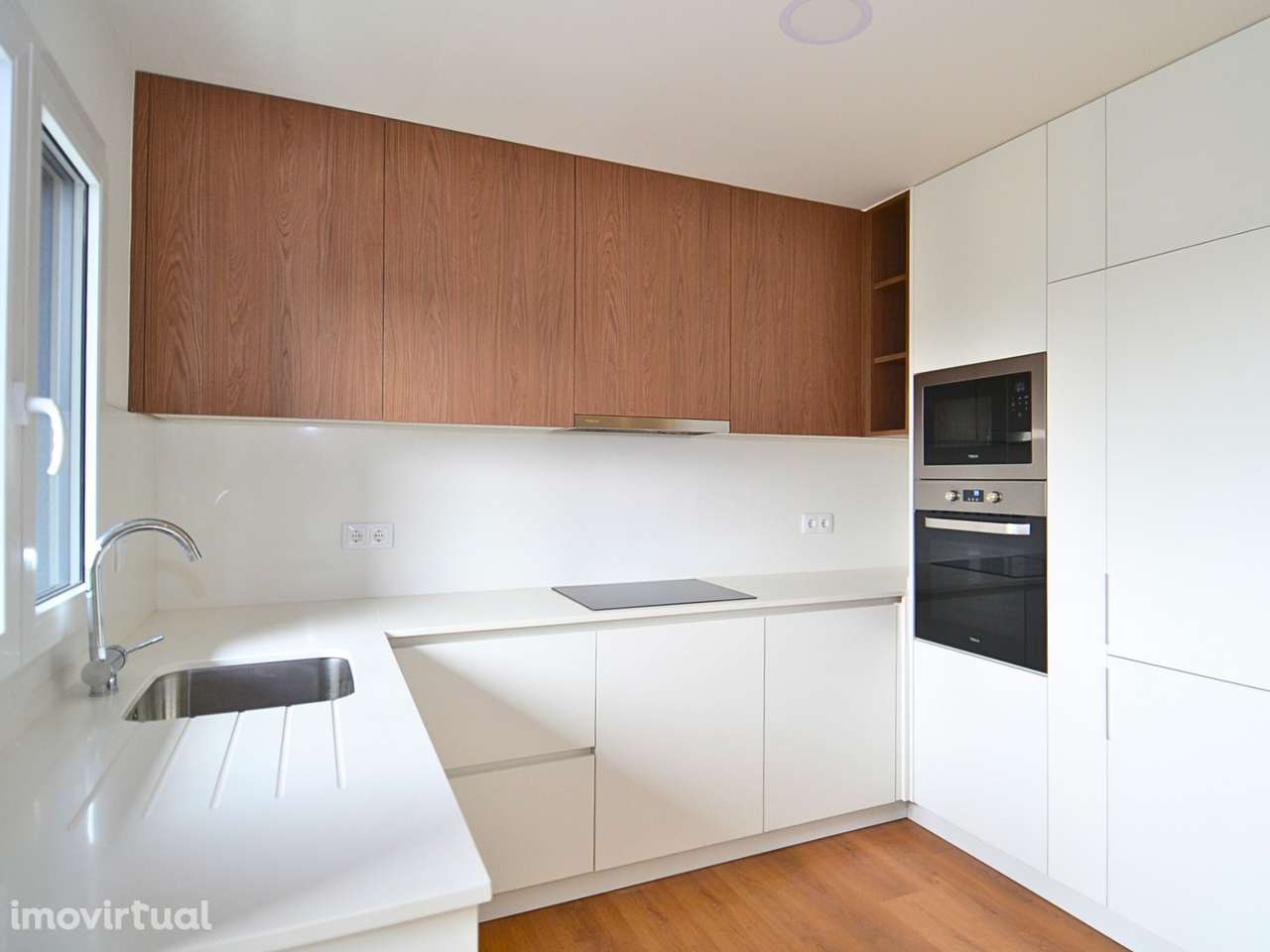 Apartamento T2 em São Bento com Vista Rio Tejo - Grande imagem: 2/16