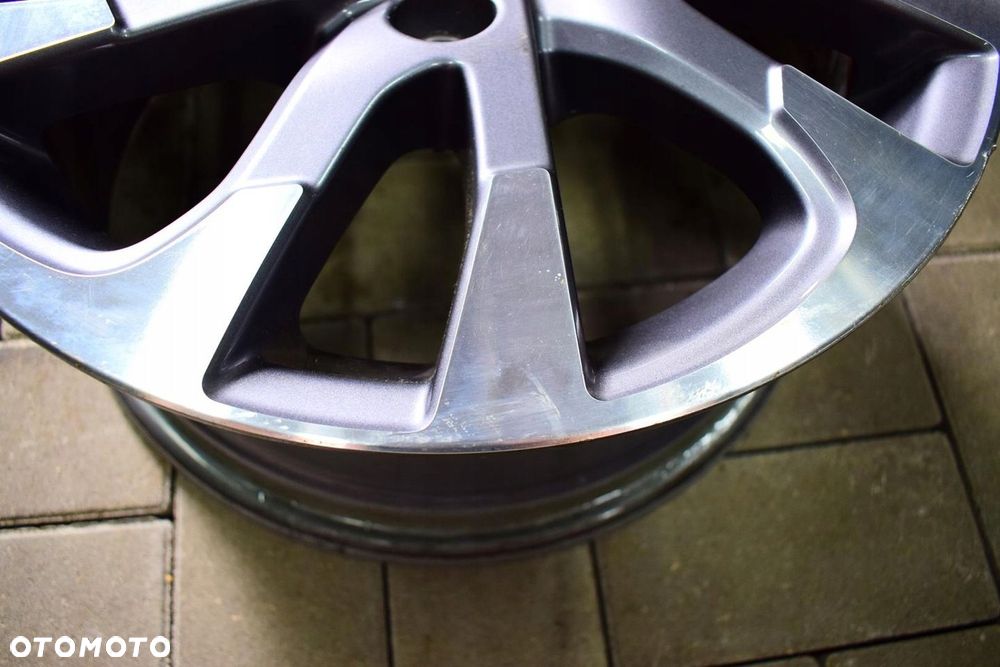 TOYOTA 15 Corolla E21 Nowy Model Oryginał - 2