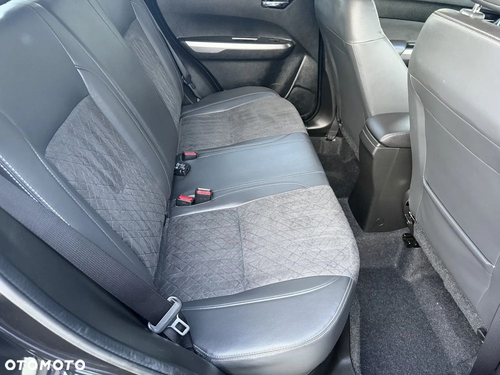 Suzuki Vitara 1.4 Boosterjet Premium 2WD - 35