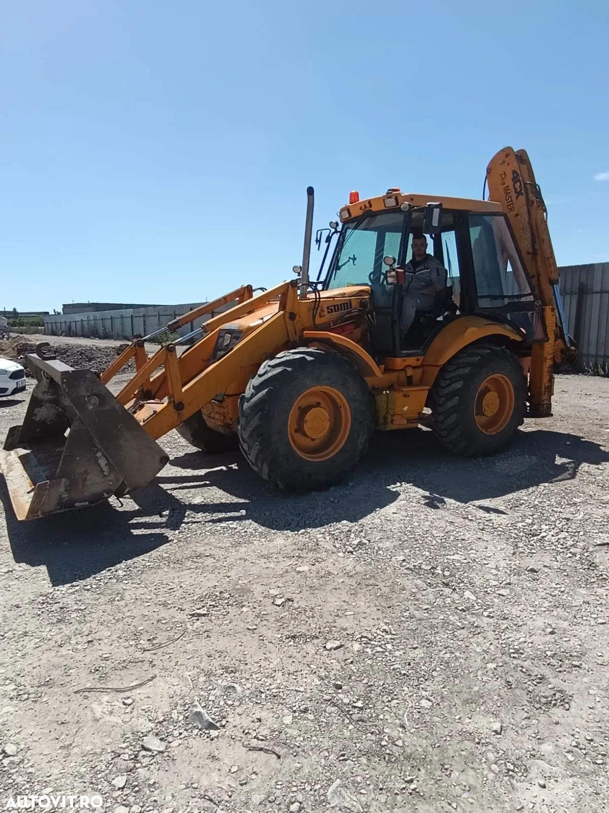 JCB 4CX - 1