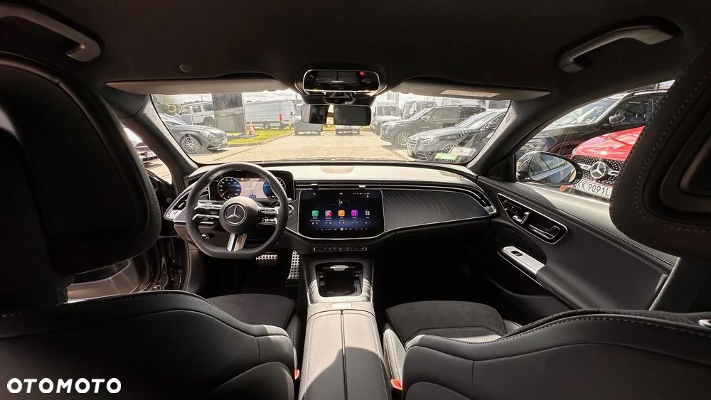 Mercedes-Benz Klasa E 300 de PHEV 4-Matic AMG 9G-Tronic - 11