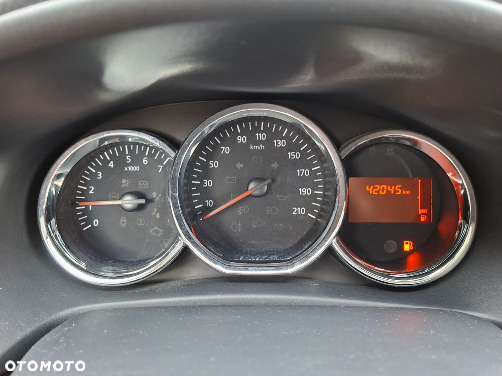 Dacia Sandero TCe 90 LIVE - 22