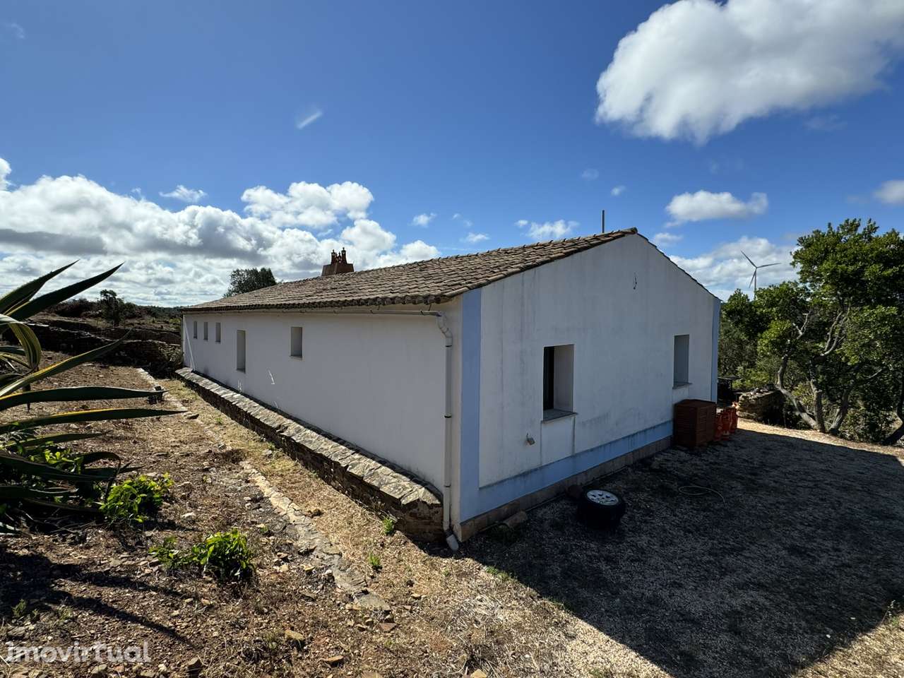 Moradia T3 no campo, perto de Lagos com 15 ha - Negociável - Grande imagem: 4/21