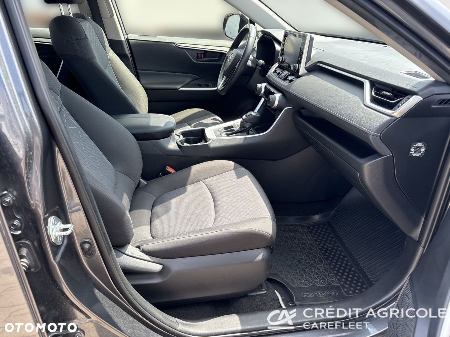 Toyota RAV4 - 18
