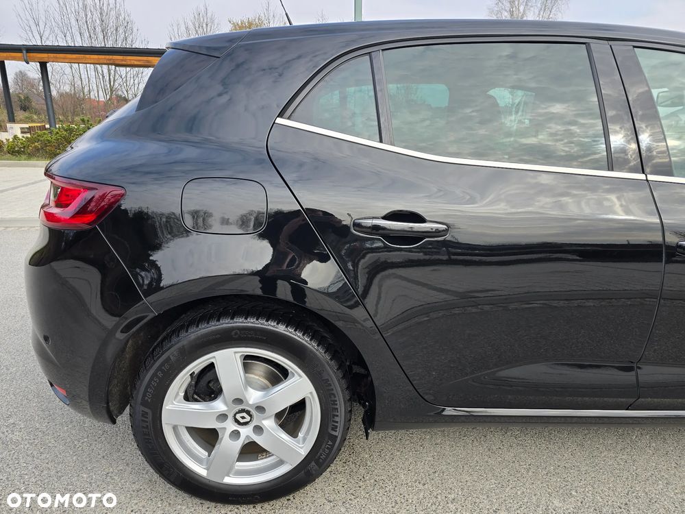 Renault Megane BLUE dCi 115 BOSE EDITION - 33