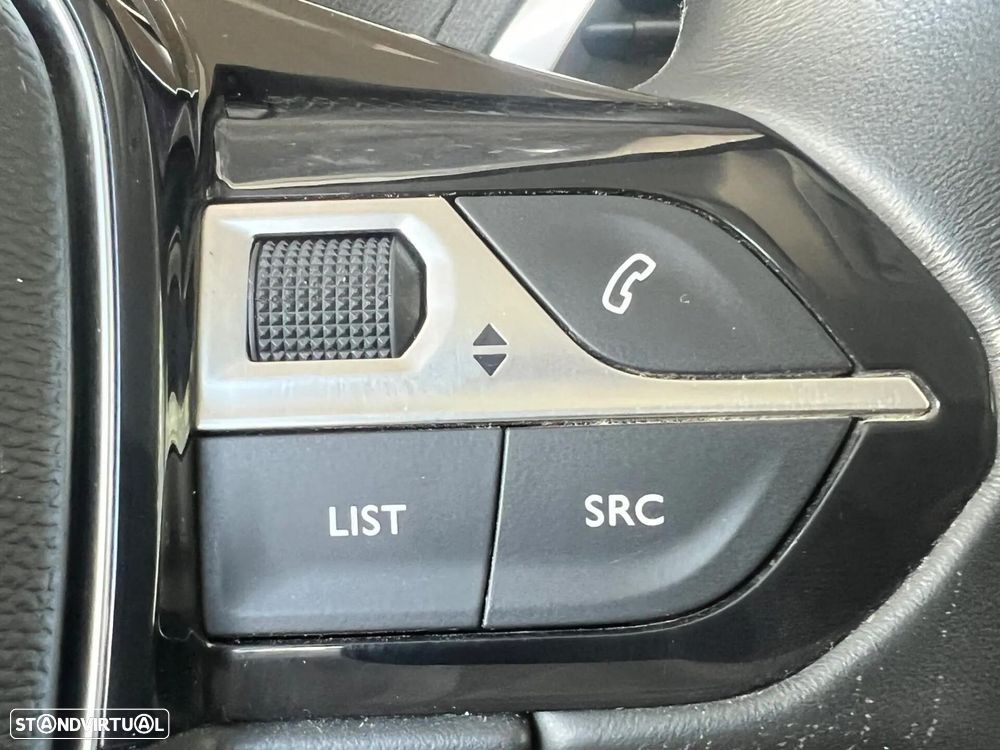 Peugeot 3008 1.2 PureTech Allure Pack - 16