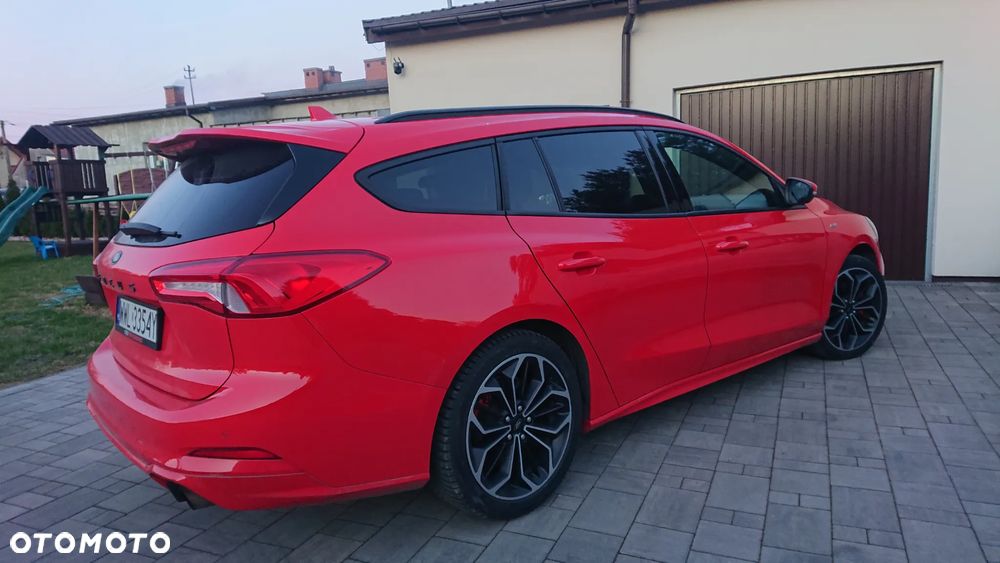 Ford Focus 1.5 EcoBoost ST-Line - 15