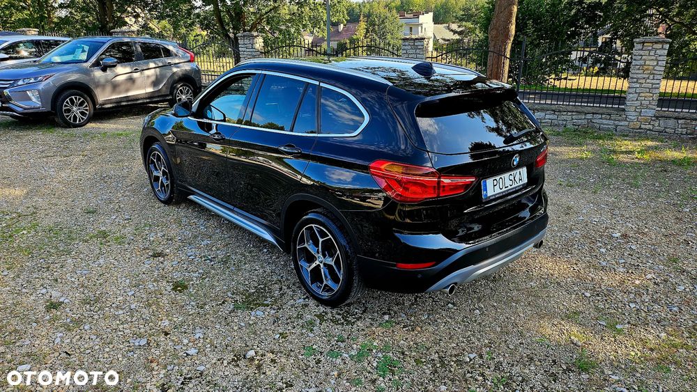 BMW X1 xDrive20d xLine sport - 11