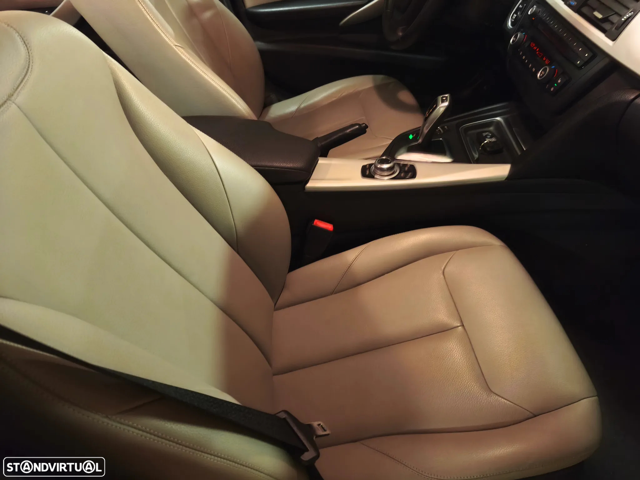 BMW 320 d Auto Line Sport - 15