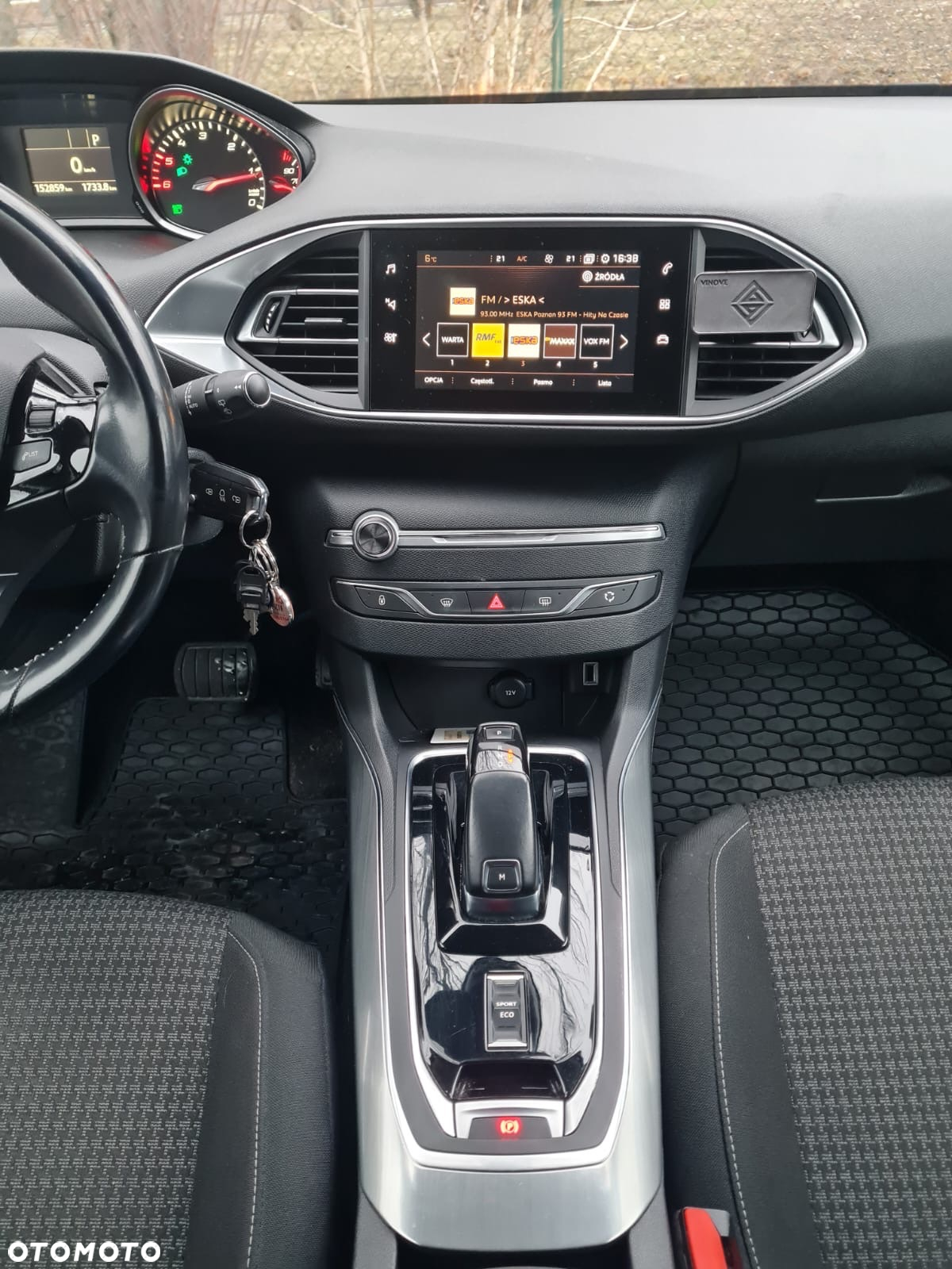Peugeot 308 SW BlueHDi 130 EAT8 Stop & Start Active - 17