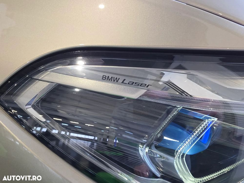 BMW X5 M M50d - 12