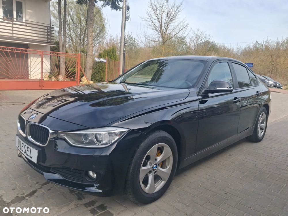 BMW Seria 3 318d Sport Line - 1