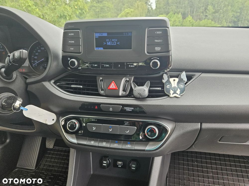 Hyundai i30 - 24