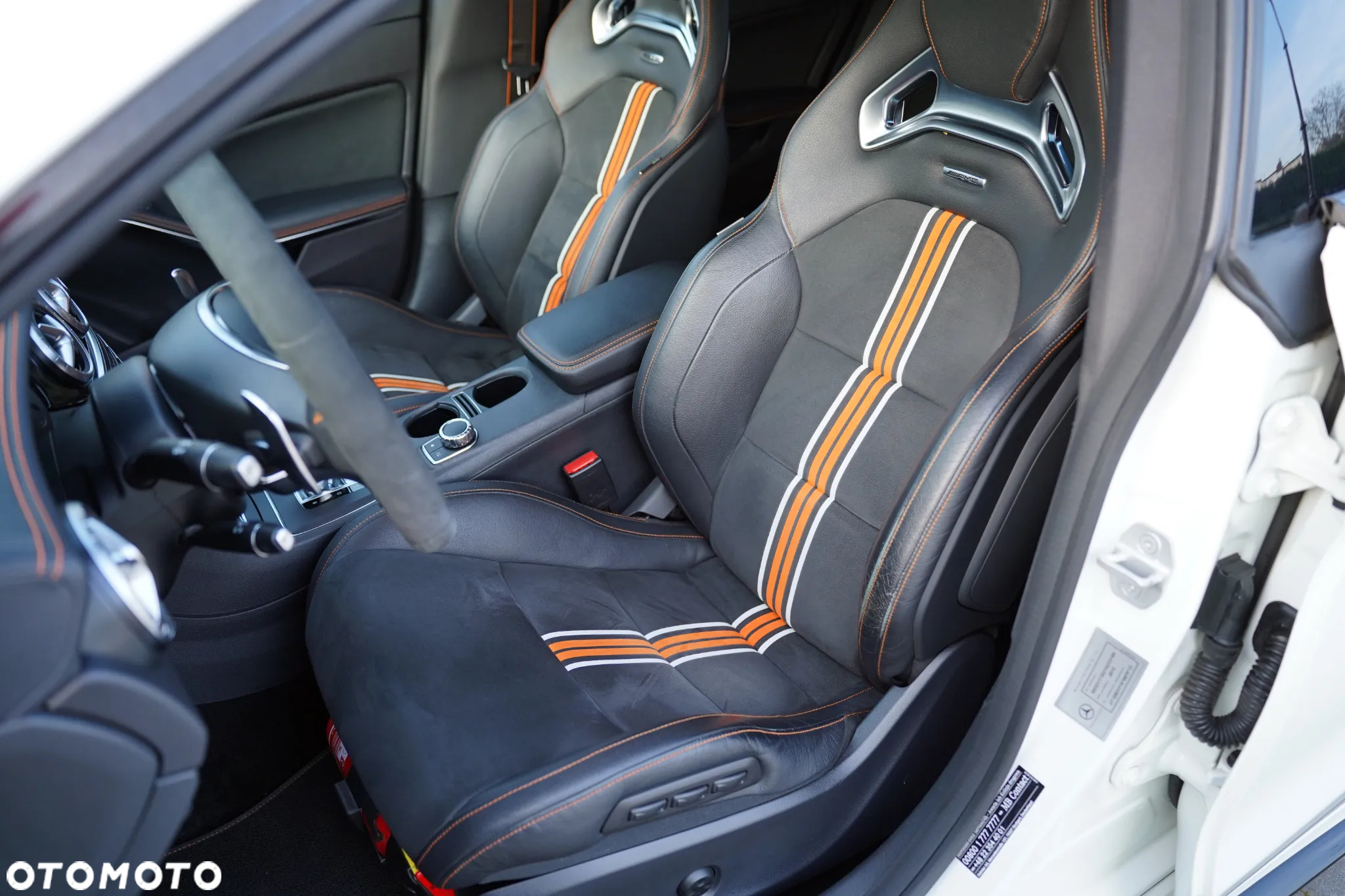 Mercedes-Benz CLA 45 AMG 4-Matic - 22