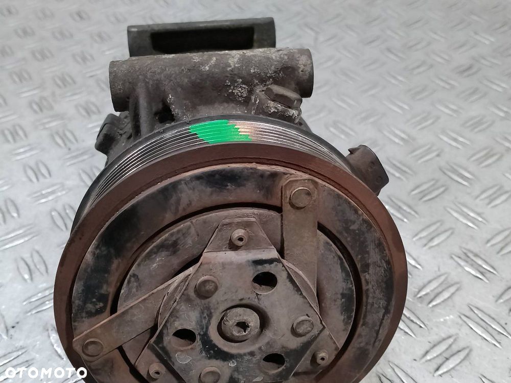 POMPA, SPRĘŻARKA KLIMATYZACJI RENAULT MEGANE II 8200309193   01140018 1.9 - 5