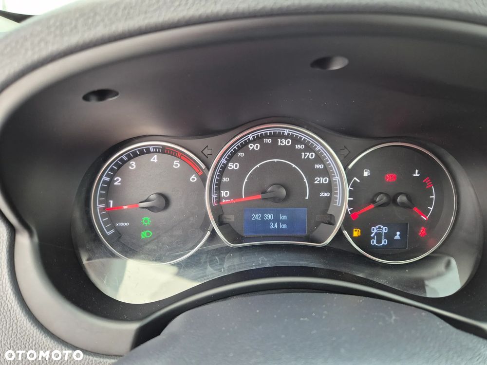 Renault Koleos dCi 175 FAP 4x4 Night and Day - 36