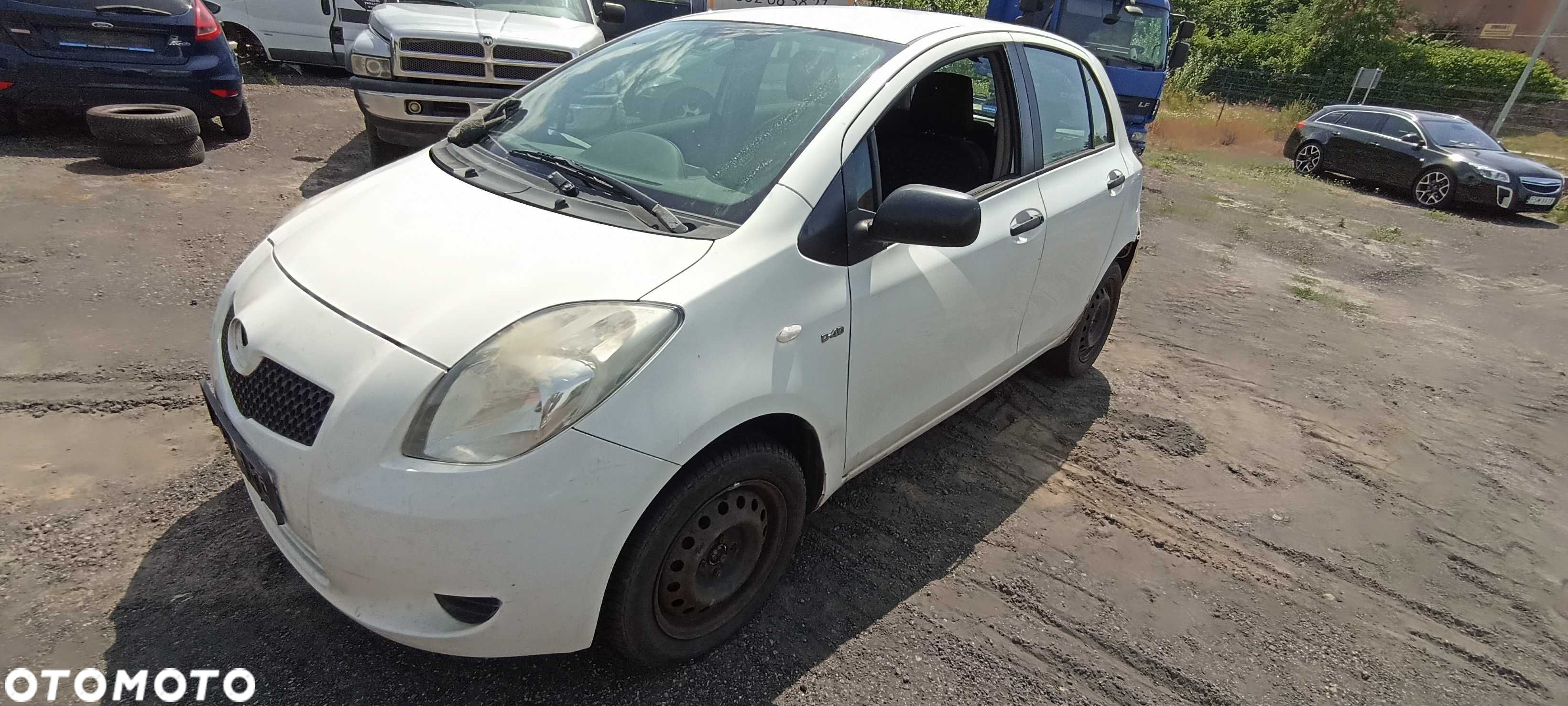toyota yaris 1.4 1ndyv  d4d lak 068 d4d 90km samochód na części - 2