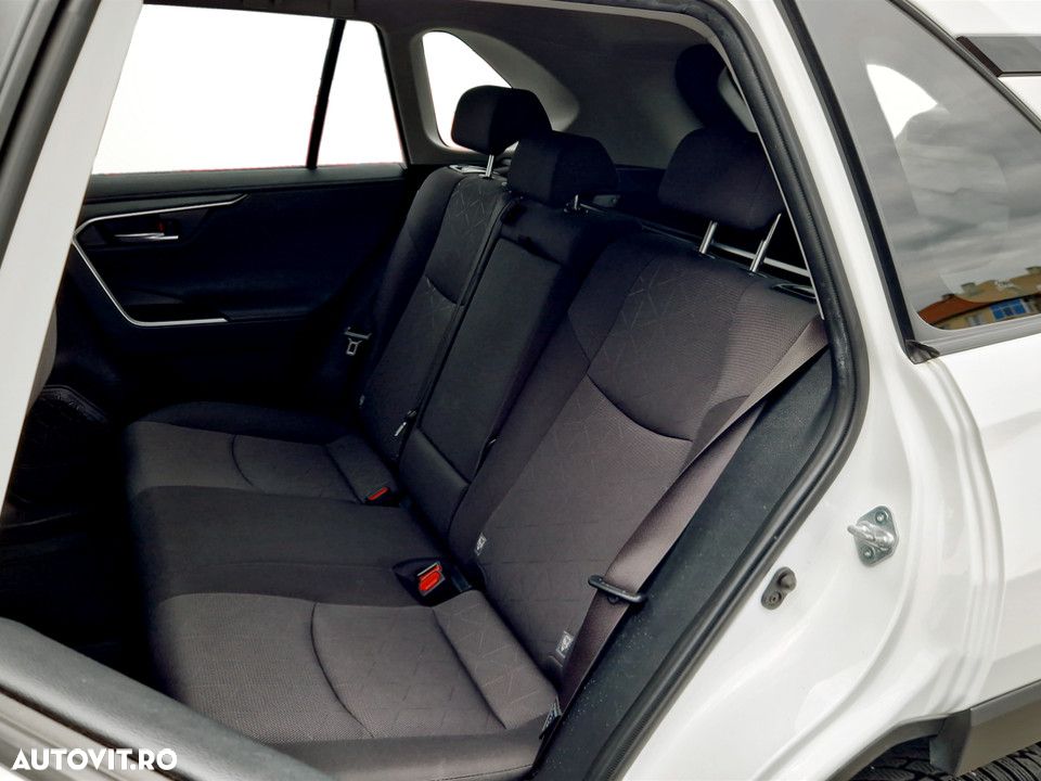Toyota RAV4 2.5 VVT-iE 4x4 Dynamic - 16