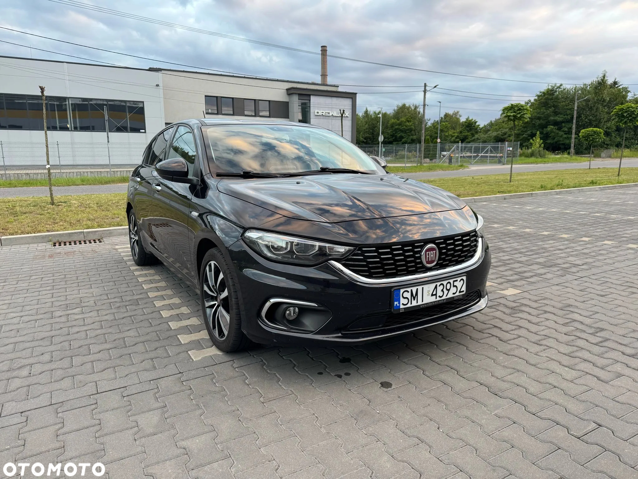 Fiat Tipo 1.6 MultiJet 16v Lounge - 4